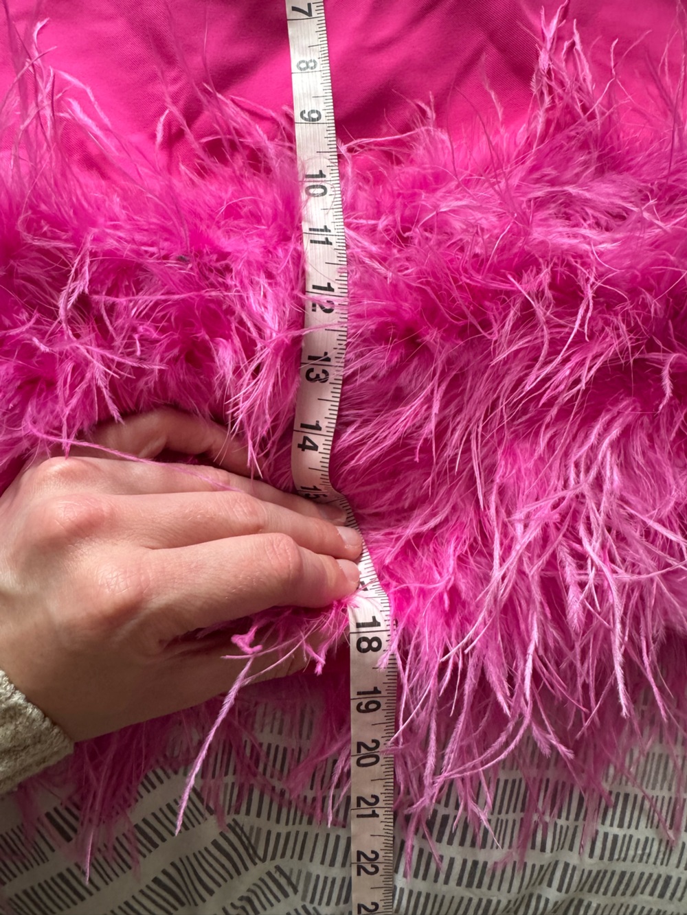 Nadine Merabi Mia Pink Feather Skirt, BNWT. Size L. - Picture 11 of 12